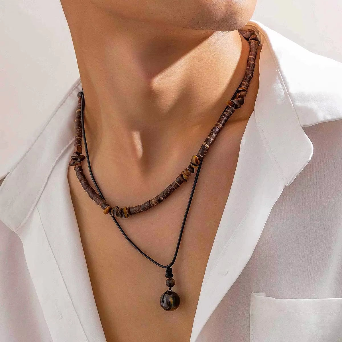 Vintage Ethnic Geometric Gravel Chain Clavicle Necklace Boho Coconut Shell Wood Bead Chain Necklace Men'S Neck Jewelry