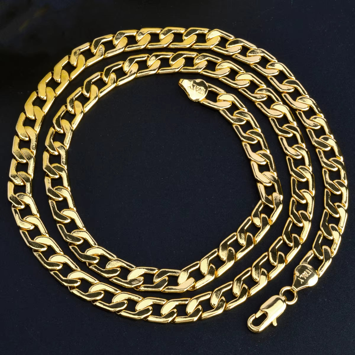 Gold Plated Cuban Link Chain Necklace for Men and Women - Fashionable Punk Style Jewelry Accessory Gift